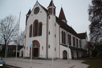 Mochenwangen, Kirche